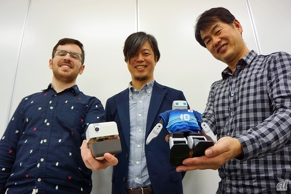 パーソナル・アシスタント・ロボット「PLEN Cube」の資金調達プロジェクトが開始。中央がPLENGoer Robotics代表取締役の赤澤夏郎氏