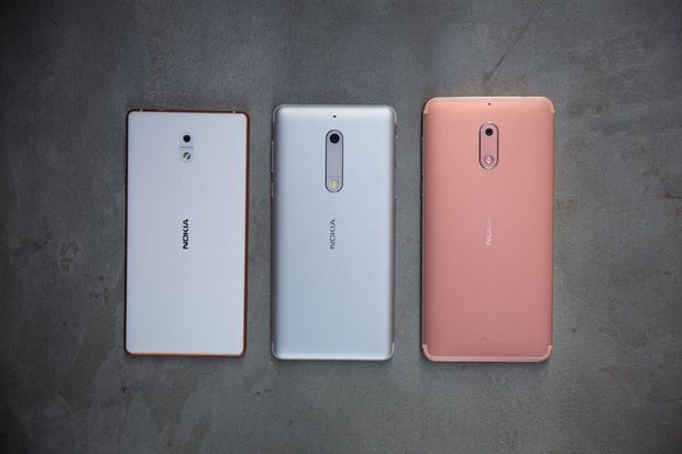 「Nokia 5」「Nokia 3」、強化された「Nokia 6」

参考記事：
懐かしの「Nokia 3310」が復活--Androidスマホ「Nokia 5」「Nokia 3」も発表