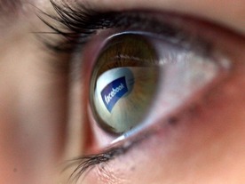 Facebook、子供の性的画像で対応ミス--BBCが100件報告、すぐ削除は18件のみ