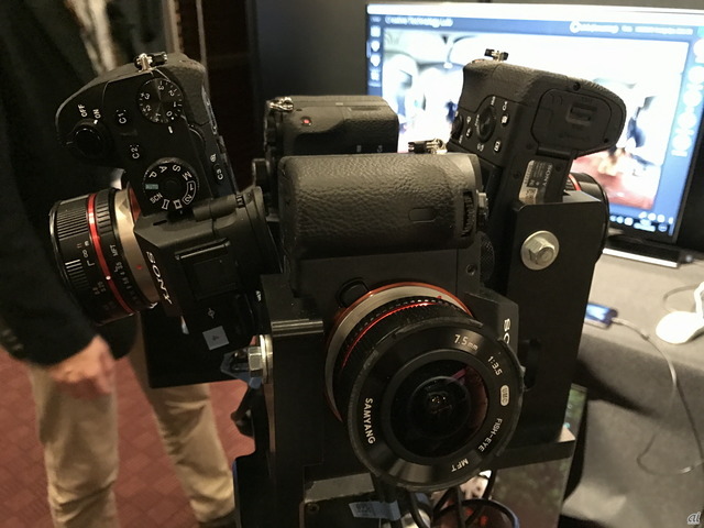　ソニーの民生用一眼カメラを用いたシステム。このシステムで撮影した「パラレルVRドラマ」コンテンツ「ゴースト刑事 日照荘殺人事件」を3月23日にスマホアプリで配信予定という。