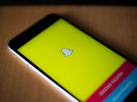 Snapchat、ホーム画面からすぐチャットできる「Bitmoji」ウィジェットを公開