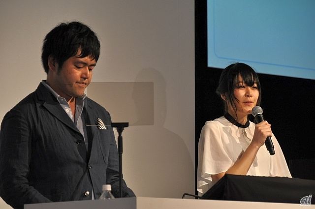 　スクウェア・エニックス マーケティング部 リード宣伝プランナーの村上洋平氏（左）と市川友美氏（右）らが、本作発売までのプロモーション展開について説明。