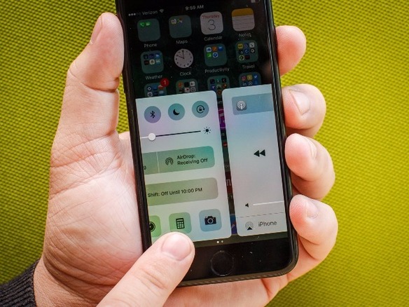 「iOS 11」、「iPhone」でもドラッグ＆ドロップが可能--開発者が検証