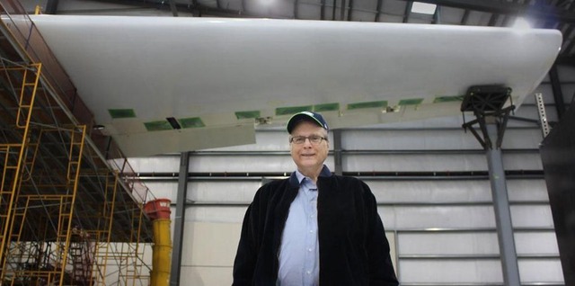 StratolaunchとPaul Allen氏

　写真はMicrosoftの共同創立者であるPaul Allen氏。同氏は、Scaled Compositesの創立者であるBurt Rutan氏とともに、2011年12月13日にStratolaunch Systemsを設立。同社は、宇宙輸送に変革をもたらす新しい空中発射ロケットシステムの開発を目的としている。