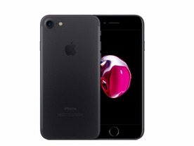 「iPhone 8」、発売前の予約は果たして賢い選択か？