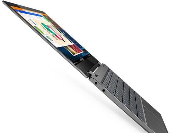 レノボ、12インチの2in1「Yoga 720」など3機種を発表
