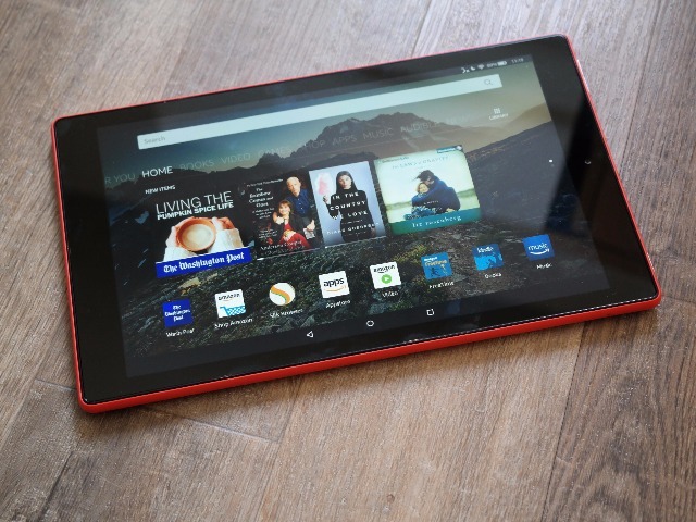 アマゾン、「Fire HD 10」発表--米国版は「Alexa」ハンズフリーモード