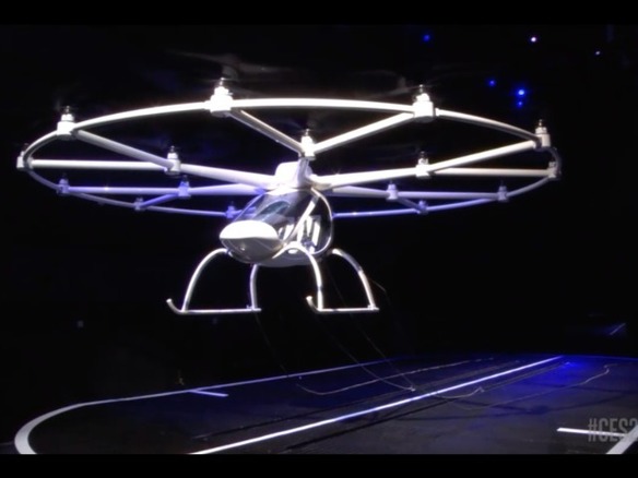 インテル、2人乗りのドローン「Volocopter」を「空飛ぶ車」として披露