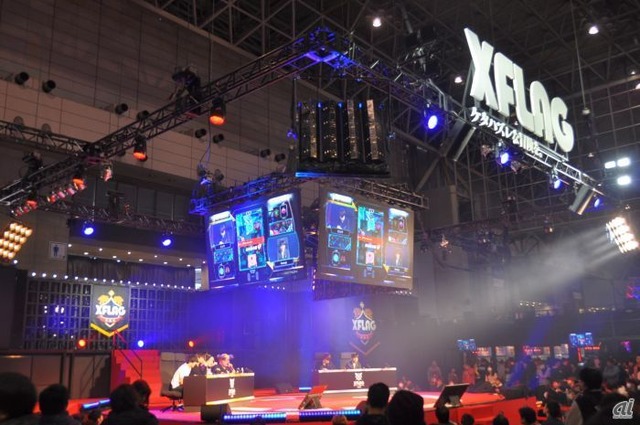 　XFLAGは、「モンスターストライク」のプロライセンス第1号を発行する「モンストグランプリ2018 闘会議CUP」を開催。また対戦ゲーム「ファイトリーグ」のステージも行った。