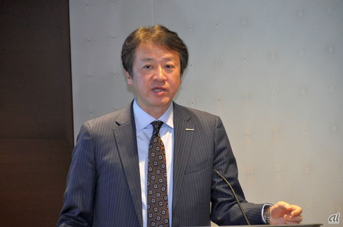 冒頭でAIに関する取り組みを説明した、日本マイクロソフト 執行役員 最高技術責任者の榊原彰氏