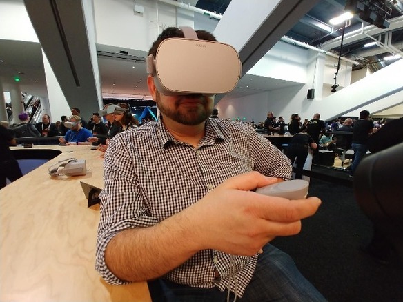 新型ヘッドセット「Oculus Go」--装着感とデザインを写真でチェック