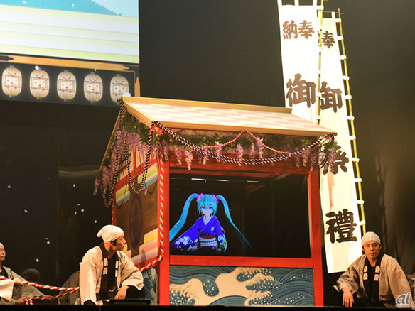 初音ミクがスクリーン外から登場できた理由--「超歌舞伎」で使われた最新技術