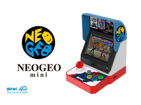 SNK、ゲーム機「NEOGEO mini」を発表--40タイトルを収録、液晶ディスプレイも搭載