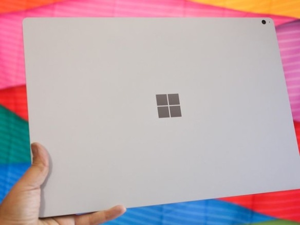 マイクロソフト、「iPad」対抗の低価格「Surface」タブレットを計画か