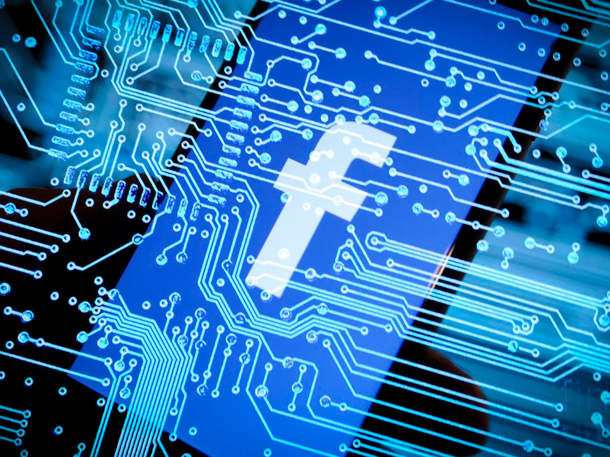 Facebook、ファーウェイへの特別なユーザーデータアクセス権提供を認める