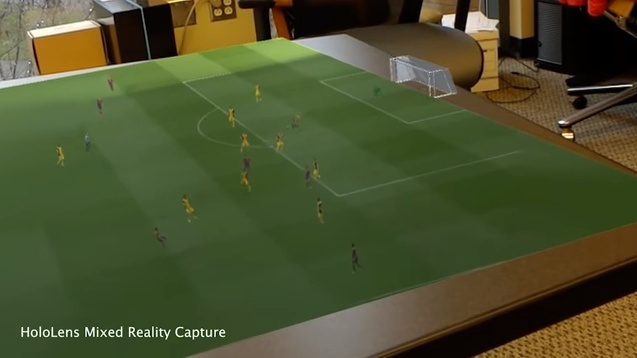 サッカーの試合をテーブル上で再現するAR技術（出典：YouTube）
