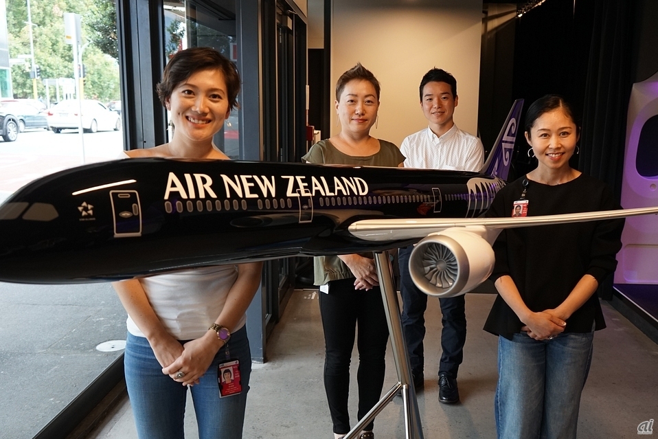 ニュージーランドにある「ニュージーランド航空」のオフィスで。日本人スタッフの皆さん