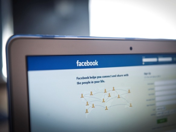 Facebook、ユーザーの信頼性をスコアで評価か--偽情報の報告で