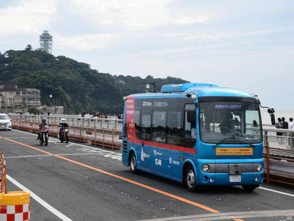 「ただ走らせる段階は終わった」--小田急、江の島の公道で自動運転バスの実証実験
