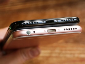 「iPhone」シリーズからヘッドホンジャックが消える--アダプタも同梱せず