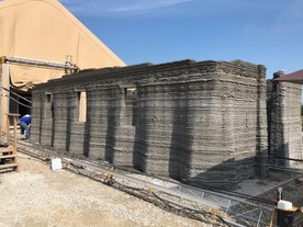 米国の海兵隊、3Dプリンタで兵舎を建設--コンクリートを積層して1日あれば完成