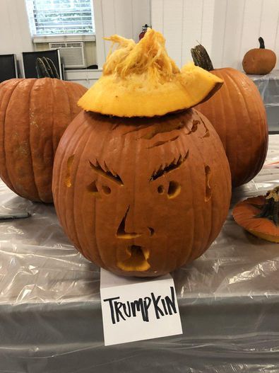 　米国時間10月11日にJorden Hirsch氏が投稿したツイートにあるこのトランプキンでは、カボチャの筋の部分で見事にTrump氏の髪の毛が表されている。
