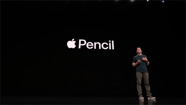 　第2世代「Apple Pencil」発表の様子。