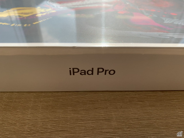 　サイドにはiPad Proの文字。