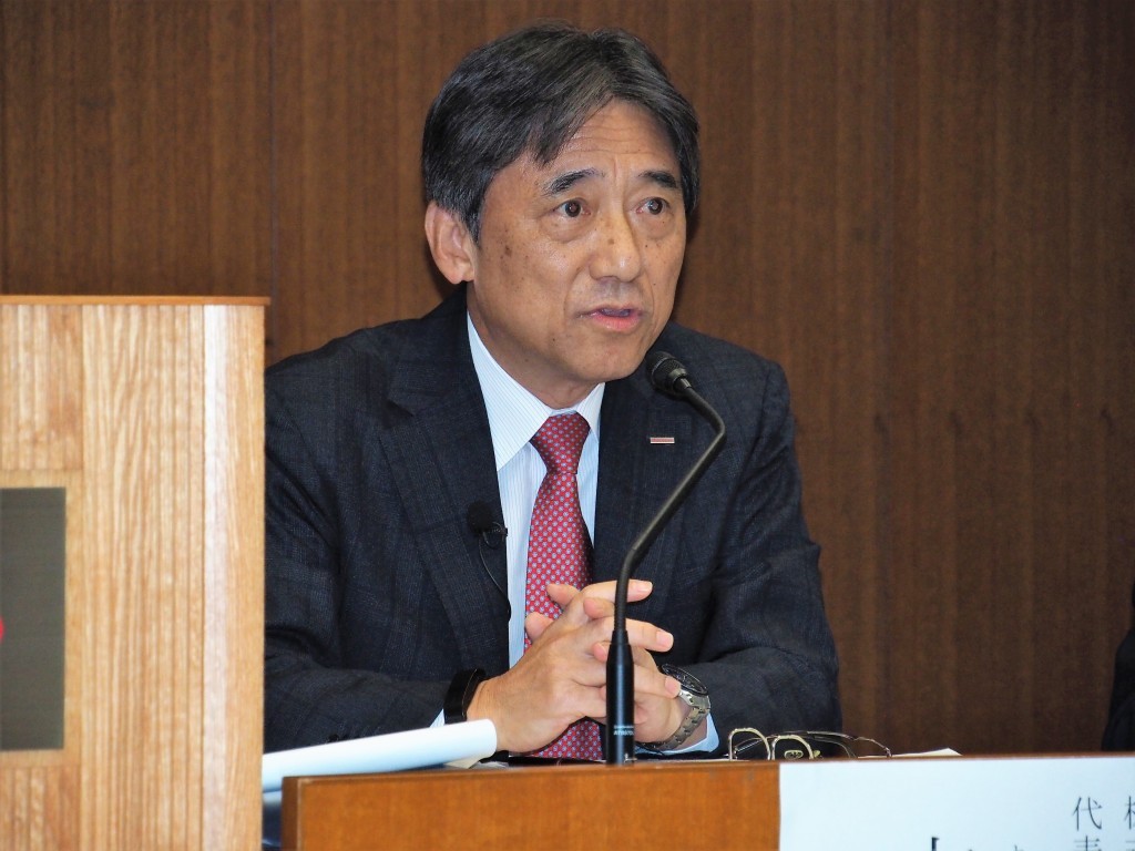 NTTドコモ代表取締役社長の吉澤和弘氏