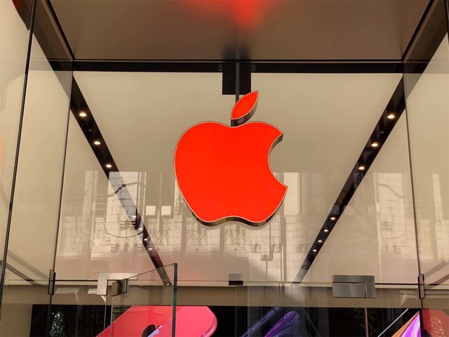 12月1日は世界エイズデー Apple Storeが恒例の赤いロゴに Cnet Japan