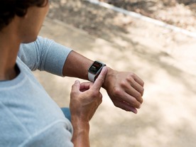 「Apple Watch Series 4」の心電図機能、米国で追加