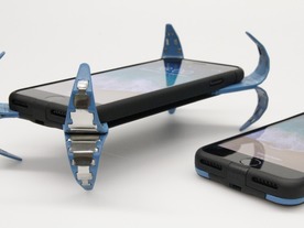 飛び出すダンパーでiPhoneを守る衝撃吸収ケース「ADcase」--Kickstarterに登場