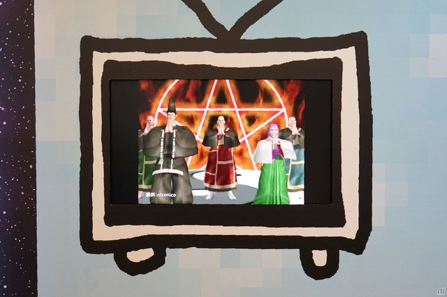 2006年（平成18年）に登場して一世を風靡したのが動画共有サービス「ニコニコ動画」。動画上にコメントが流れる斬新な仕組みがネット民たちに受け入れられ、「歌ってみた」や「踊ってみた」などのカテゴリから次々と新たなスターが誕生した。ニコニコ文化の祭典「ニコニコ超会議」は7年連続で開催されている。