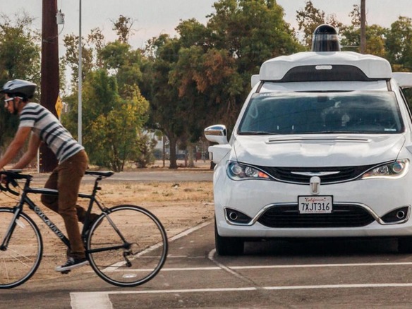 Waymo、自動運転車が人間のジェスチャーに正しく反応する動画を公開