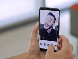 TikTok、10億ダウンロードを達成--年間ダウンロード数でFacebookに迫る