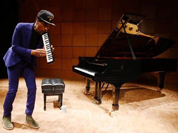 スタインウェイの新ハイレゾリューションピアノ、自分の演奏の録音や編集が可能に