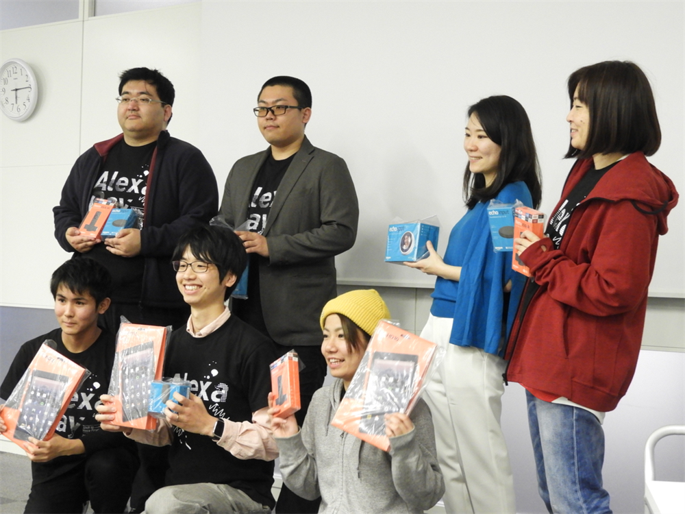 神戸市のオープンデータを使ったスキル開発コンテストも開催され、参加者全員に景品が贈られた