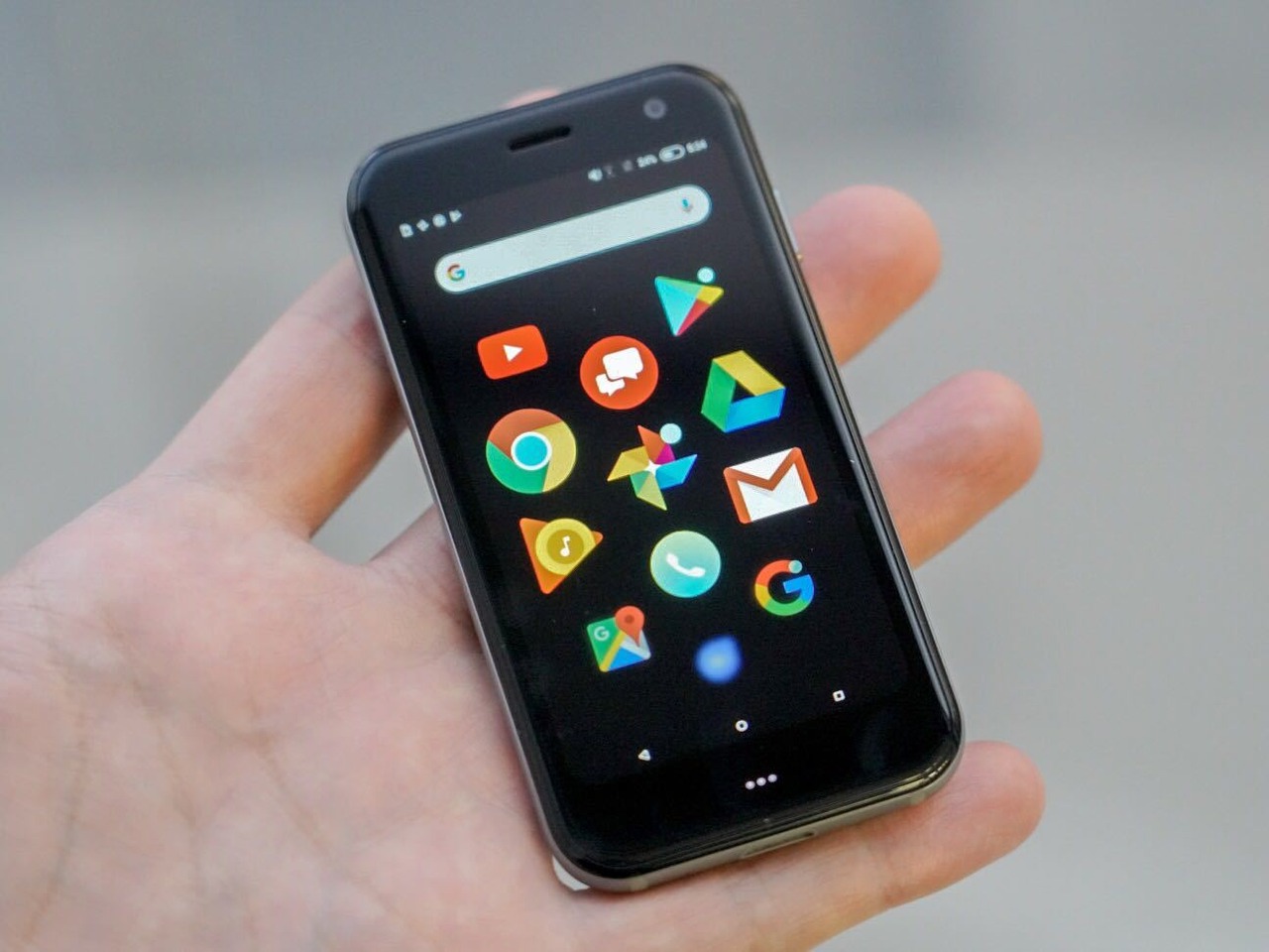 “Palm”の名を冠した超小型スマホ「Palm Phone」が日本上陸--税込4 ...