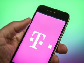 T-MobileとSprintの合併、FCC委員長が承認を支持