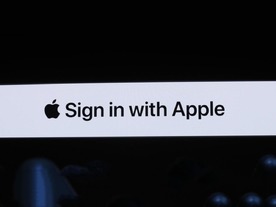 「Sign In with Apple」、サードパーティーログイン採用の全アプリに義務化へ