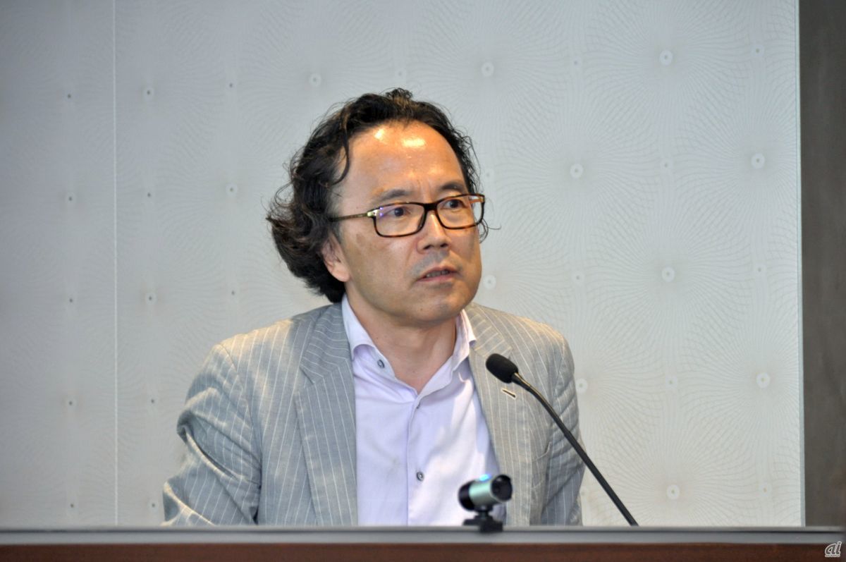 Empowered JAPAN実行委員長で、日本テレワーク学会会長も務める、東北芸術工科大学教授の松村茂氏が登壇