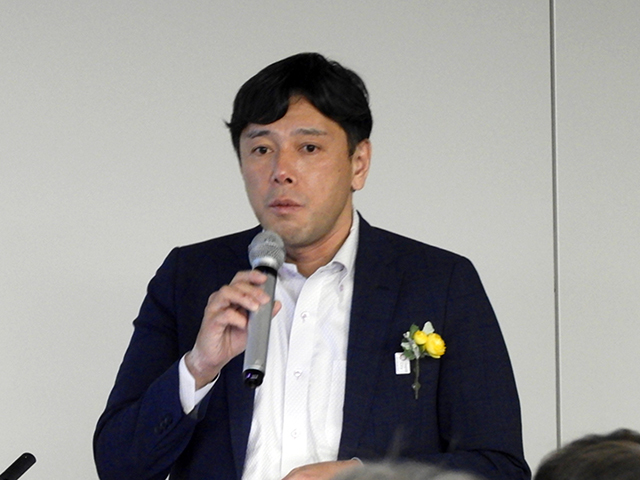 ノキアソリューションズ&ネットワークスの柳橋達也氏は国内外のスマートシティの事例を紹介した