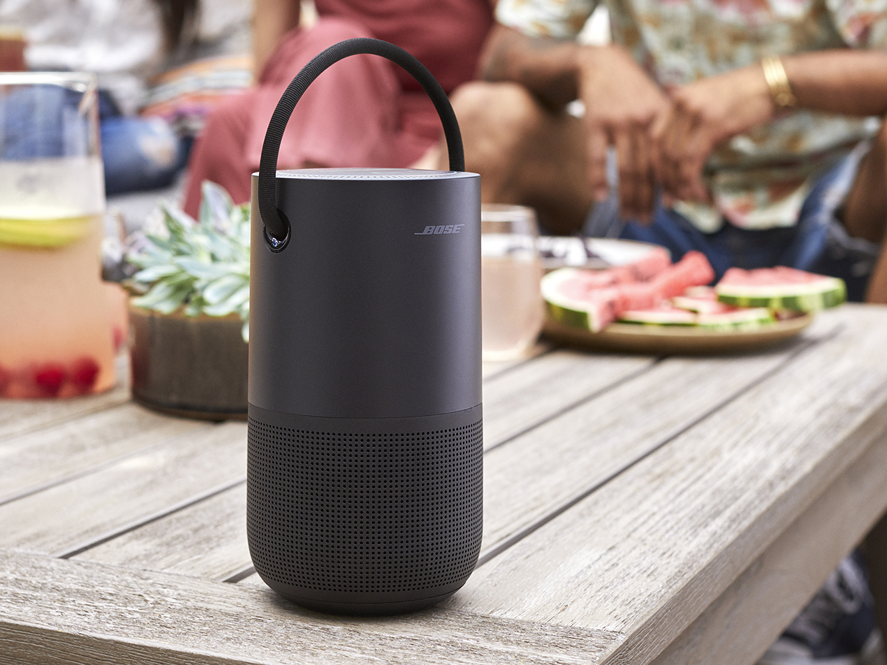 ボーズ、1台ですべてをこなす「Bose Portable Home Speaker ...