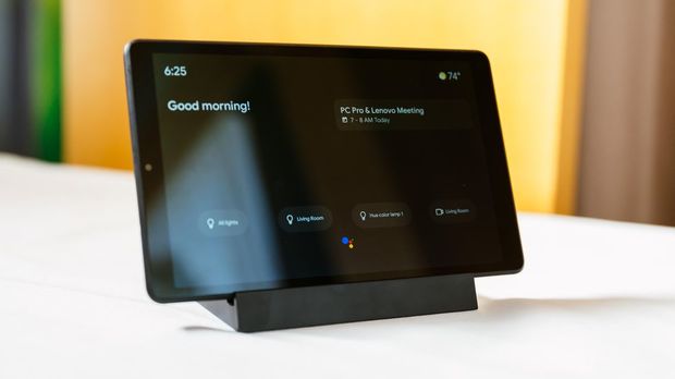 　Lenovoの「Yoga Smart Tab」や「Smart Tab M8」では、カスタマイズされたタッチスクリーンディスプレイにスマートホームデバイスやパーソナライズされた通知を制御するショートカットが表示される。