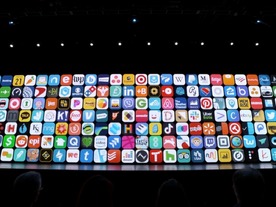 アップル、「App Store」で自社アプリが上位に表示される問題に対処