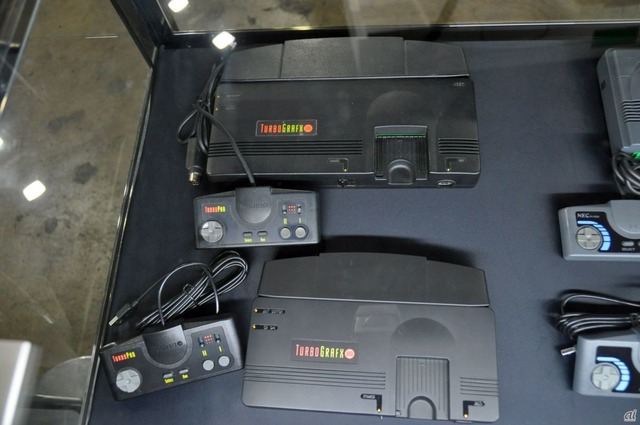 　TurboGrafx-16 miniとオリジナル版となっている。