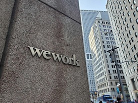 IPO計画延期のWeWork、共同創業者がCEOを辞任