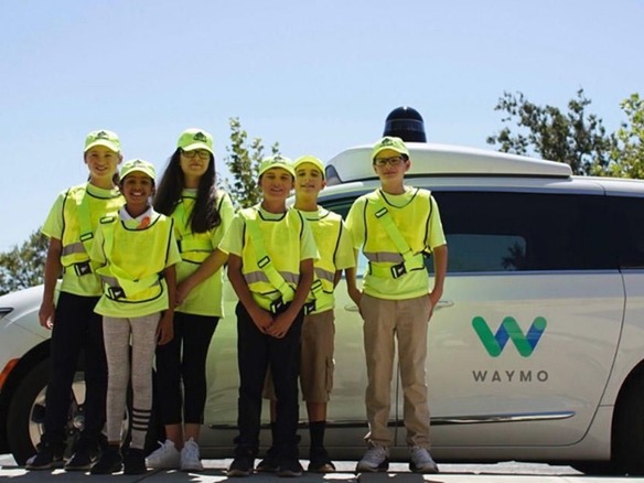 Waymo、子供たちに自動運転車の乗車体験を提供