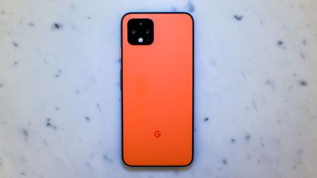 　Googleは米国時間10月15日、新型スマートフォン「Pixel 4」と「Pixel 4 XL」を発表した。両機種はデュアルカメラ、90Hzのディスプレイ、レーダーを使った顔認証機能のほか、自動的に文字起こししてくれるボイスレコーダーなどユニークな機能を備えている。