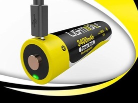 18650電池としても使えるモバイルバッテリ「LIGHTINGALE」--USB-Cで直接充電